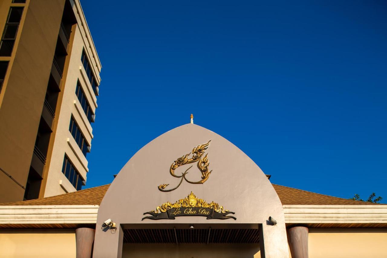 Mida Hotel Don Mueang Airport Бангкок Екстер'єр фото