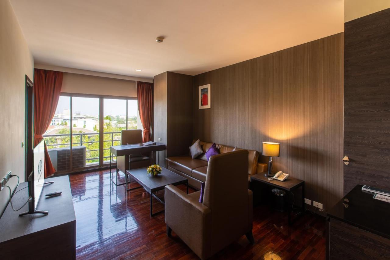Mida Hotel Don Mueang Airport Бангкок Екстер'єр фото
